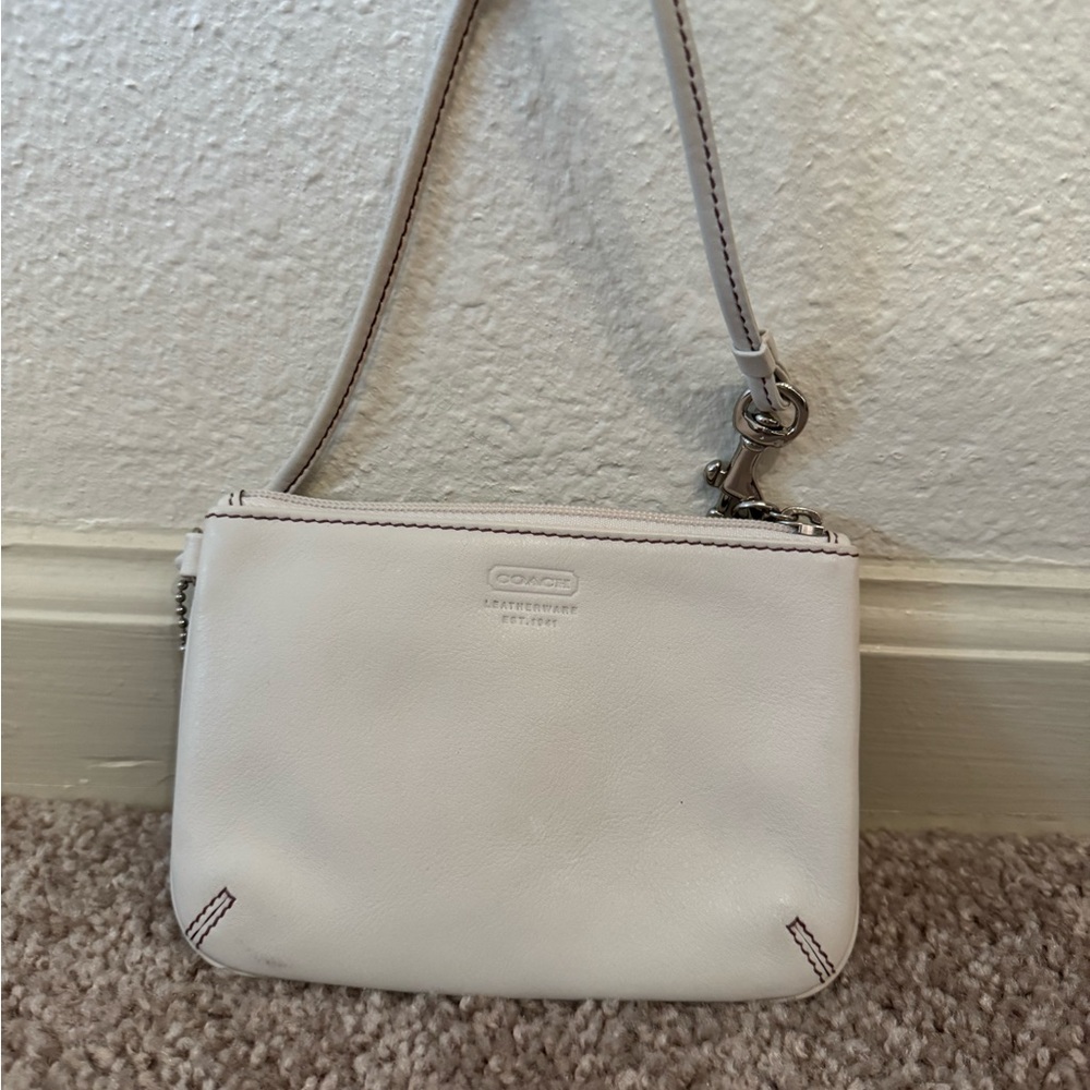 Coach White Leather Clutch Wristlet